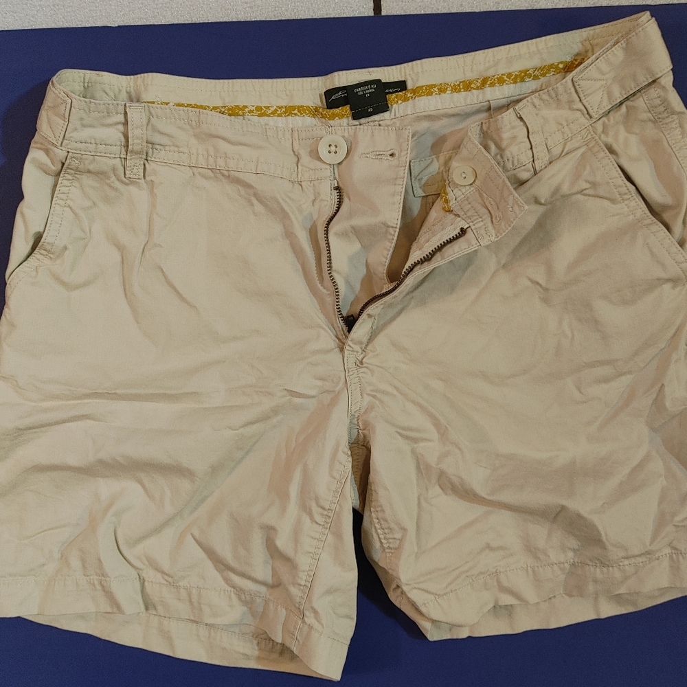 Womens Eddie Bauer Khaki Shorts Size 12